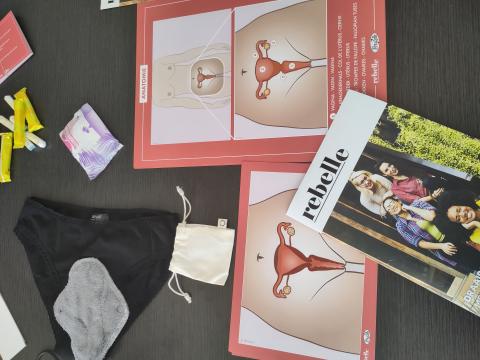 (even)waardig menstrueren pakket voorbeeld